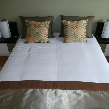 Welcome Here - Tamisa - Parque Das Nacoes *