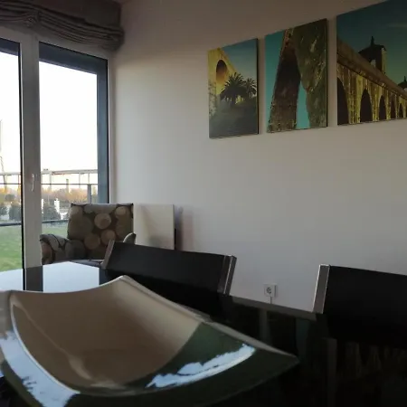 Welcome Here - Tamisa - Parque Nacoes *