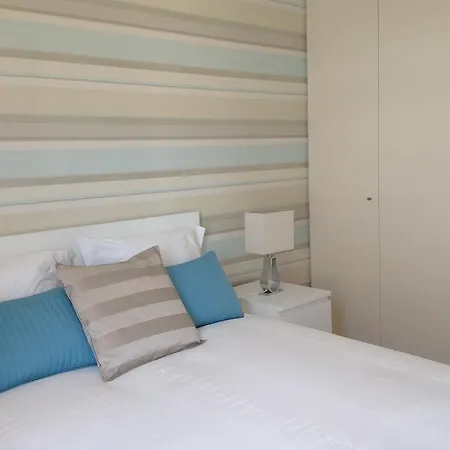 Welcome Here - Tamisa - Parque Nacoes * Lizbona