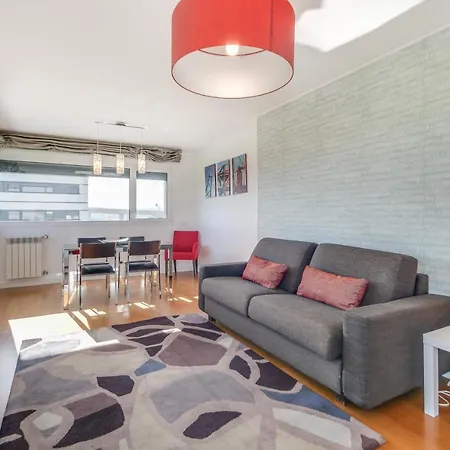 Welcome Here - Tamisa - Parque Nacoes * Lisboa